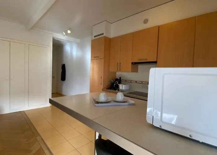 Lejlighed Large 7 Minutes Walking To Train Station *